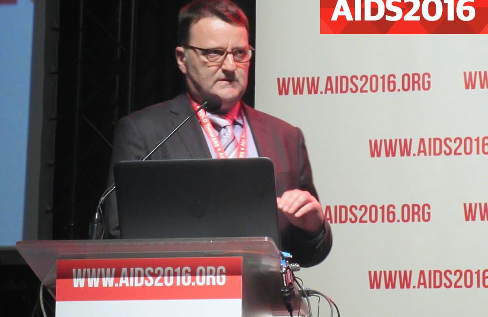 Norbert Bräu presenting at AIDS 2016. Photo by Liz Highleyman, hivandhepatitis.com