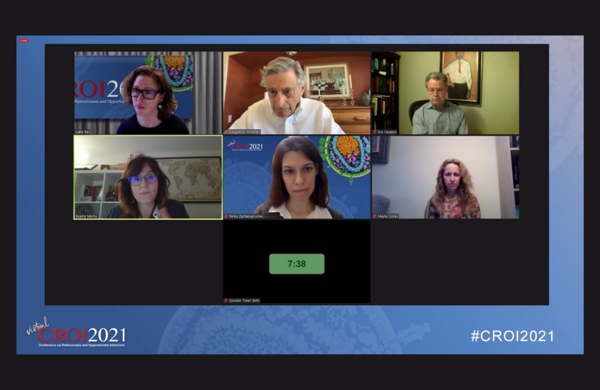 Dr Beatriz Mothe (bottom left) presenting to CROI 2021.