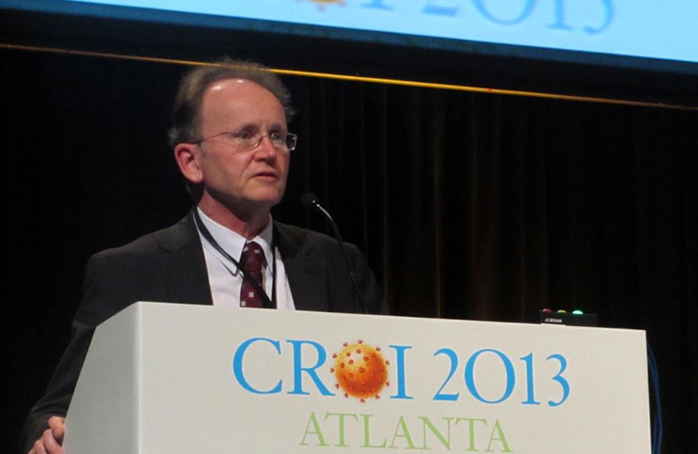 Edward Gane presenting at CROI 2013. © Liz Highleyman / hivandhepatitis.com