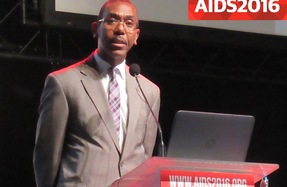 Darrell Wheeler presenting at AIDS 2016. Photo by Liz Highleyman, hivandhepatitis.com
