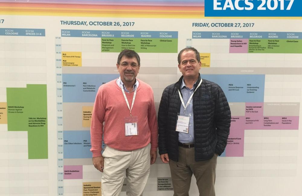 Juan Berenguer and Juan González from GeSIDA at EACS 2017. Image credit: @GeSIDA