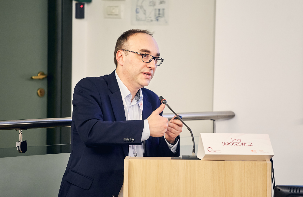 Dr Jerzy Jaroszewicz at the Standard of Care meeting. Photo by Valentin Boboc.