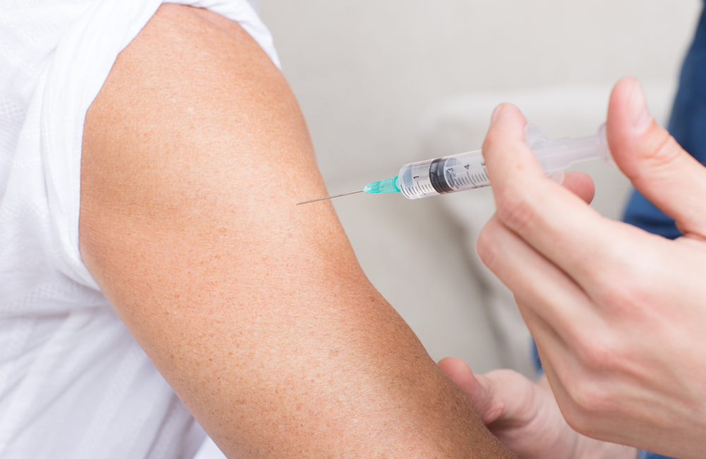 hpv vaccine skin warts)