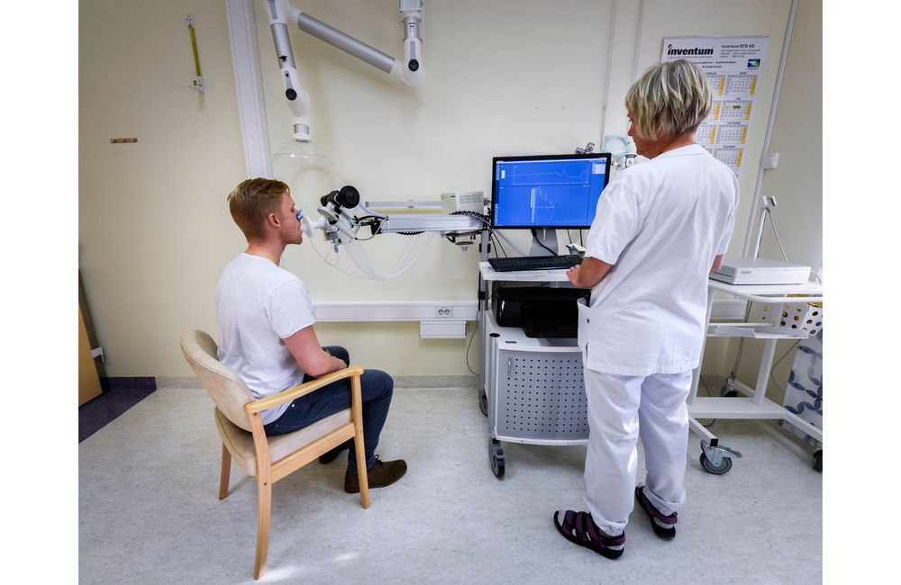 Image: Spirometry test. By Helgelandssykehuset. Creative Commons licence. Image is for illustrative purposes only.