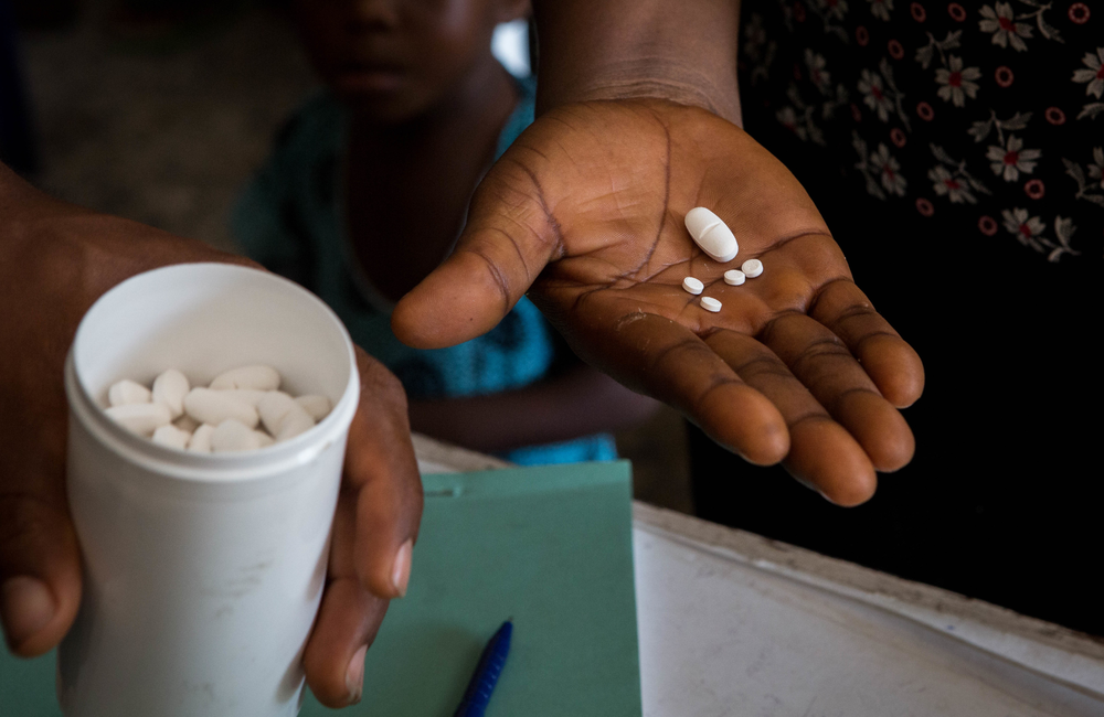 As many as half the people ‘starting’ HIV treatment in Africa have ...